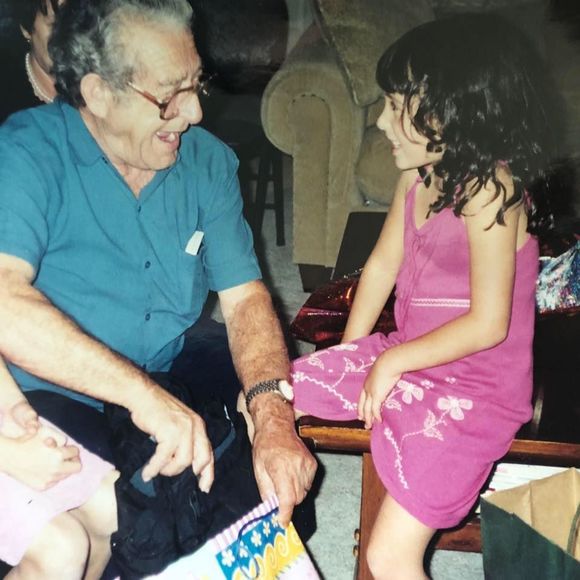 Meet your Posher, Cassie - Picture 1 of 1